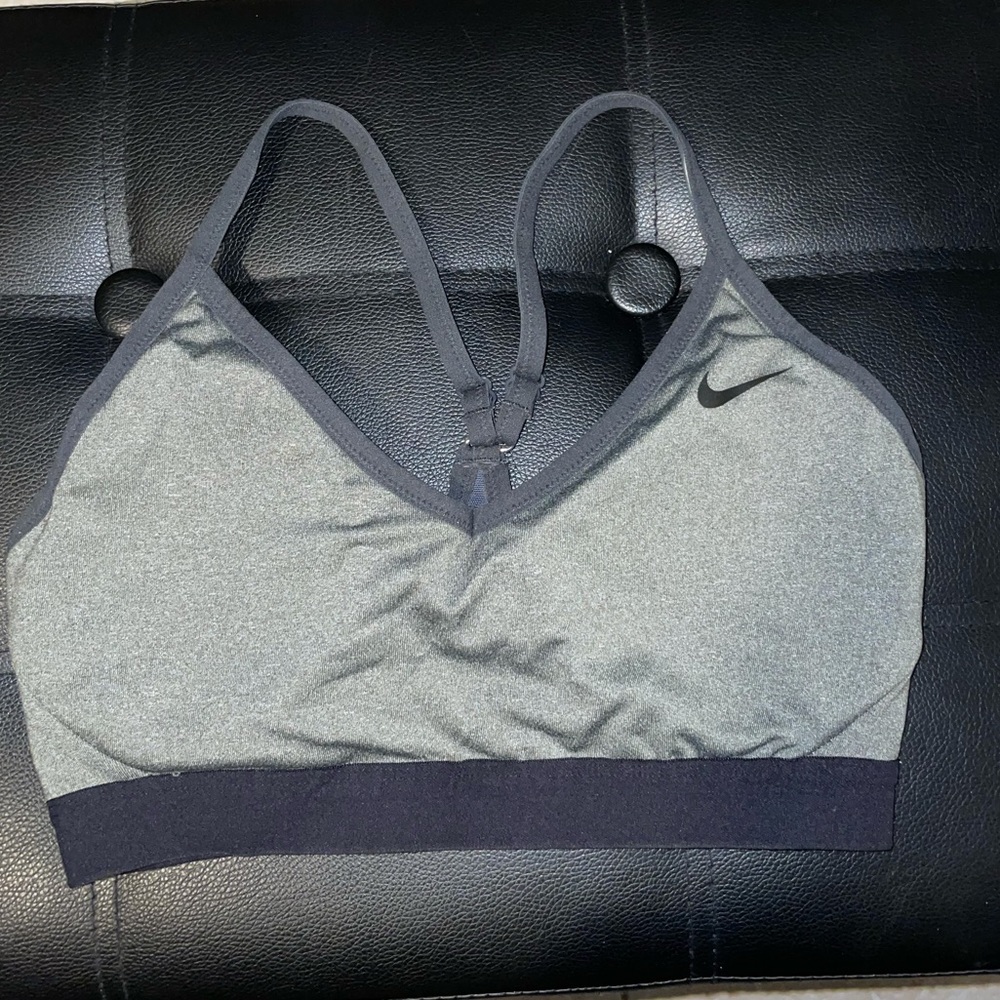Grey Nike Sportsbra New medium